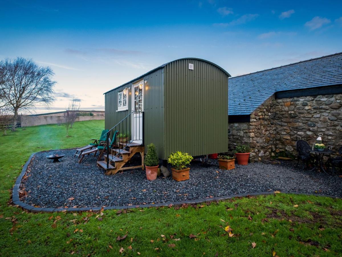 The Pleasant Hut At Mountpleasant Farm Villa Ulverston Exteriör bild