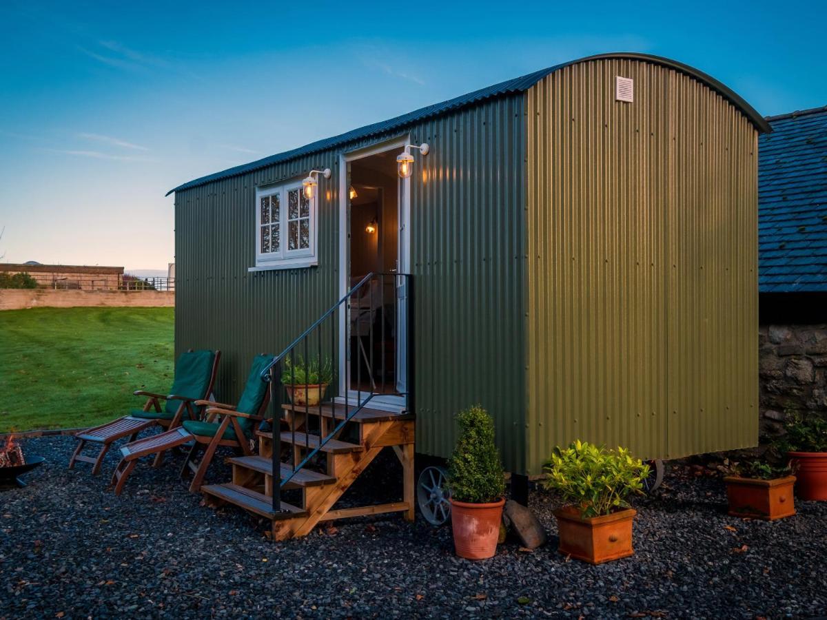 The Pleasant Hut At Mountpleasant Farm Villa Ulverston Exteriör bild