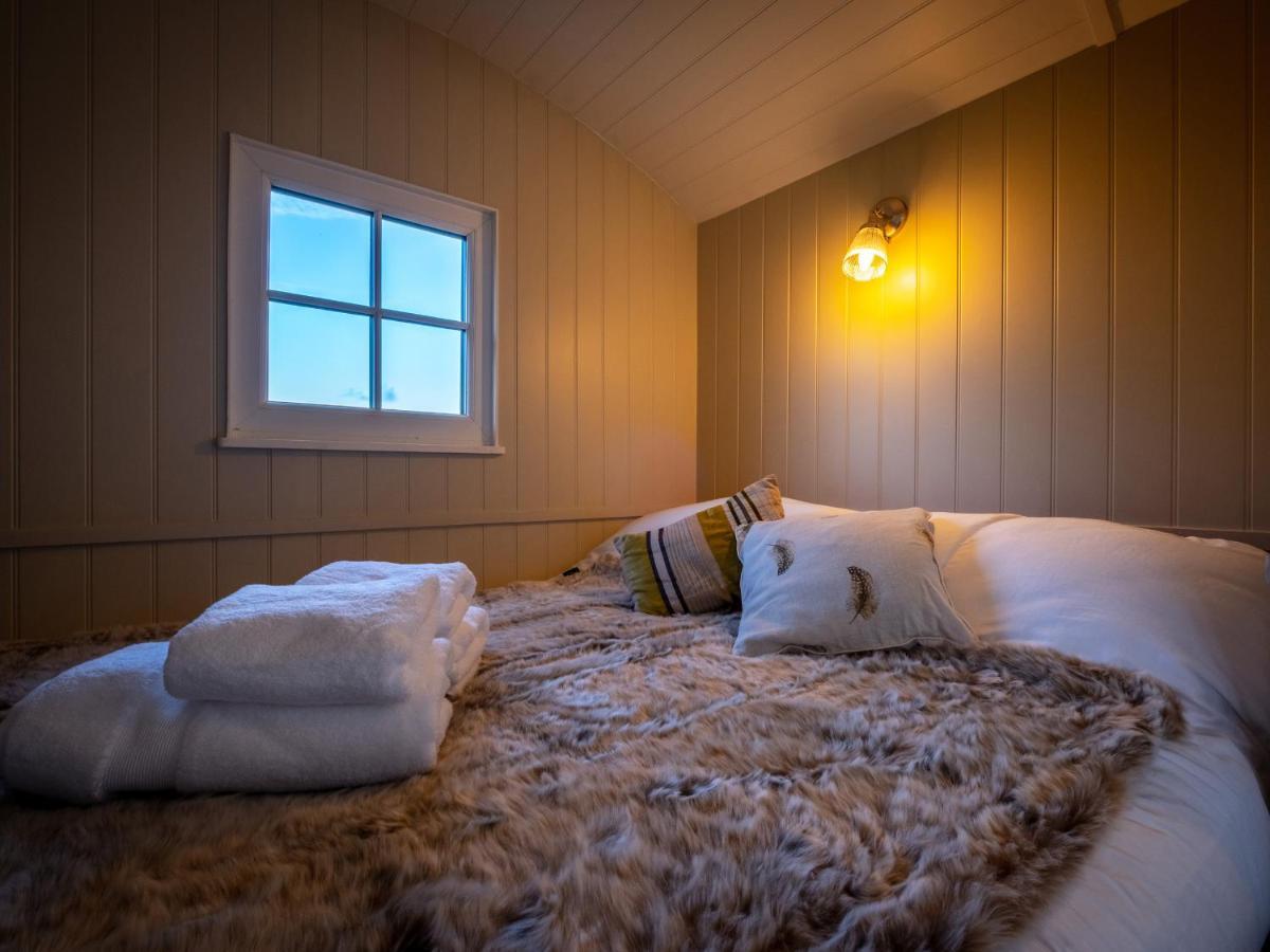 The Pleasant Hut At Mountpleasant Farm Villa Ulverston Exteriör bild